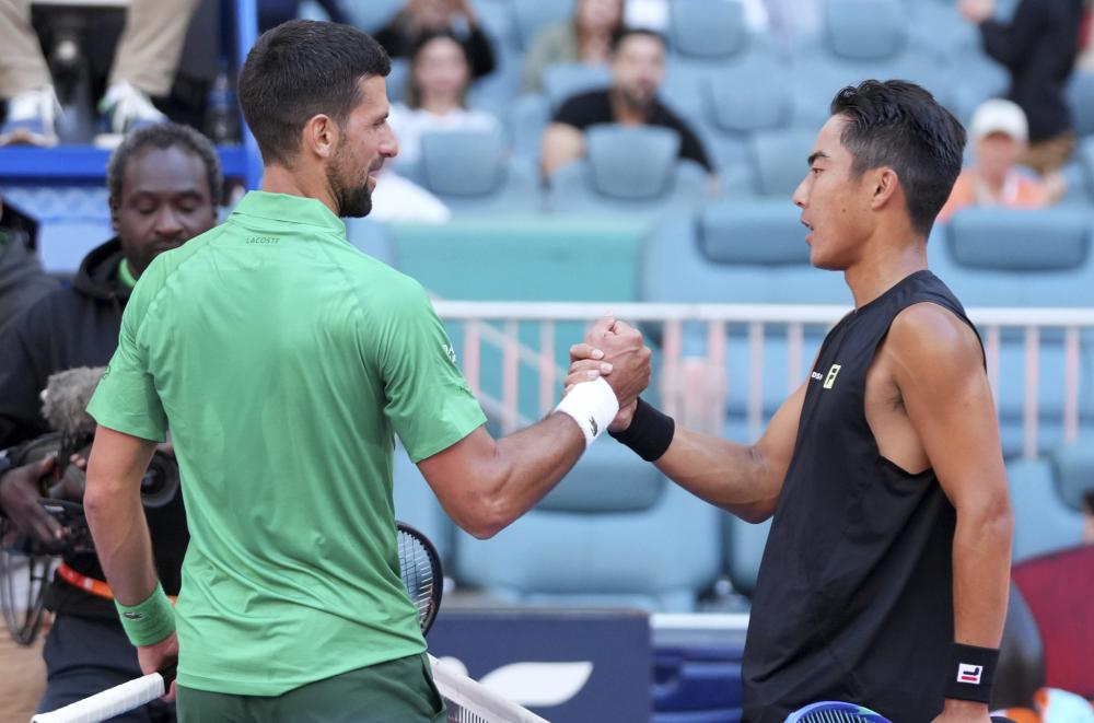 🥳哈登常规赛总得分达到28290分，超越安东尼跻身历史前十！